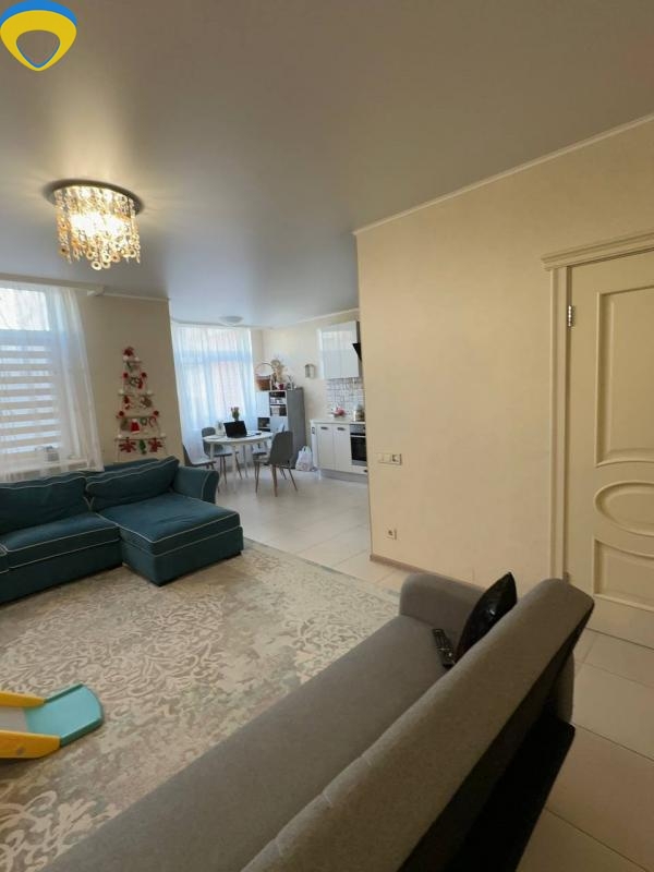 продажа трехкомнатной квартиры номер A-173502 в Приморском районе, фото номер 7